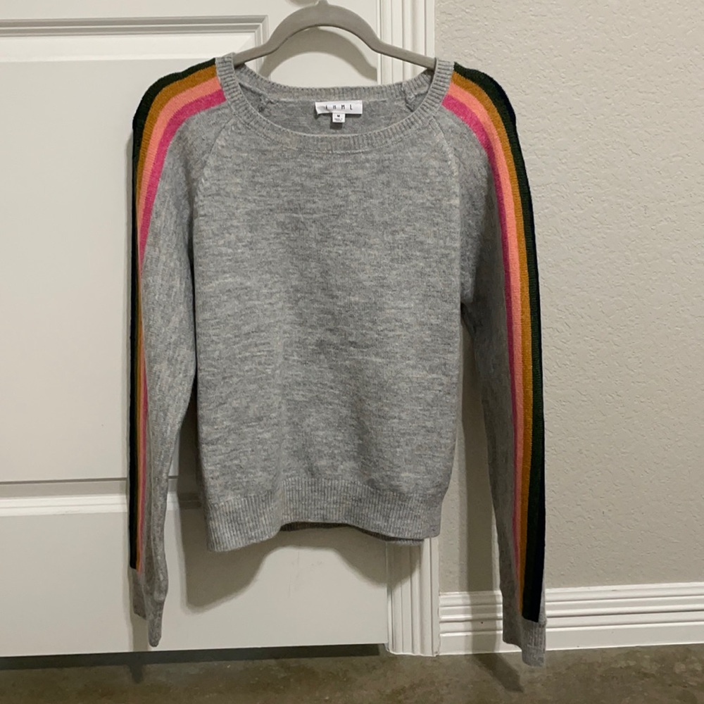 Medium multi-colored sweater